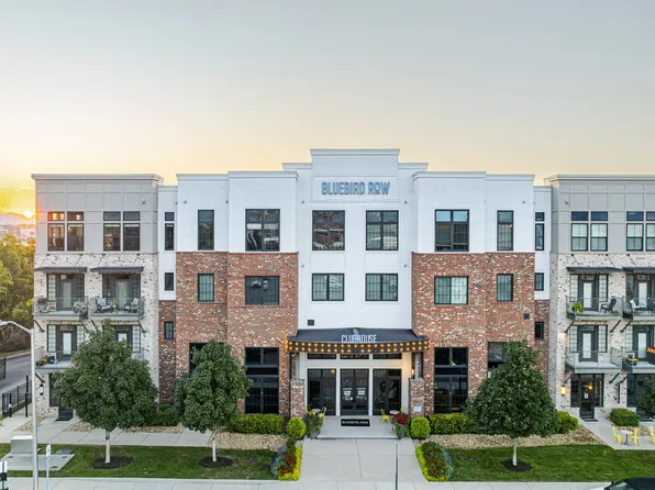 Bluebird Row Apartments