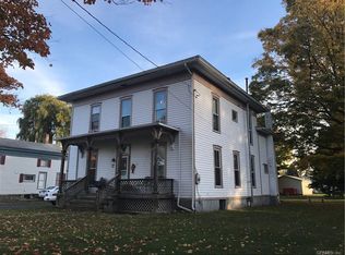 39 Hollister St, Dundee, NY 14837