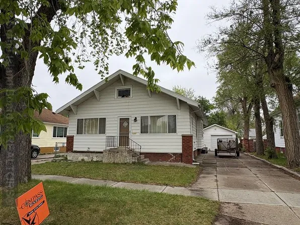 814 W 12th St, Grand Island, NE 68801