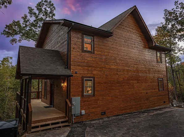 2125 Rabbit Point Way, Sevierville, TN 37876