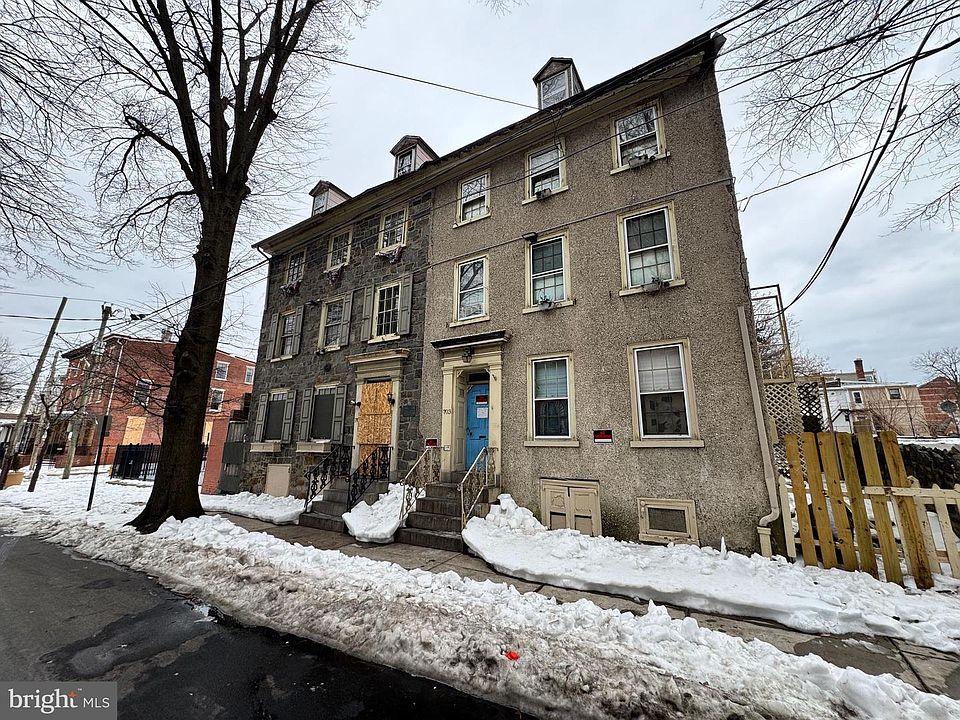 1st image of 703 N West St