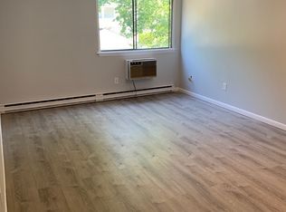 556 Hollister St UNIT A4, Stratford, CT 06615