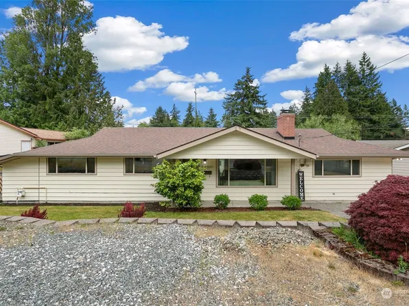 22401 53rd Avenue W, Mountlake Terrace, WA 98043
