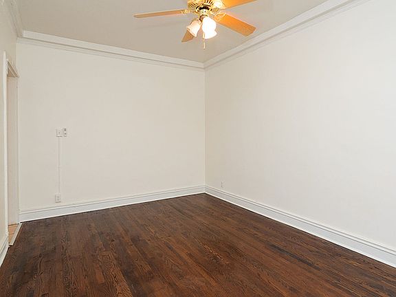 4th image of 5105 S Ingleside Ave Unit 1