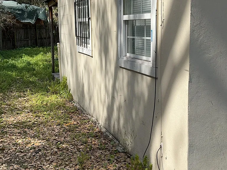 1306 Carlsbad Pl — Photo 17