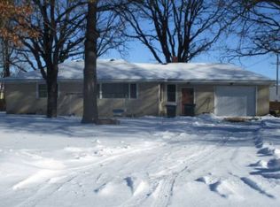 1804 Riverview Dr, Little Falls, MN 56345