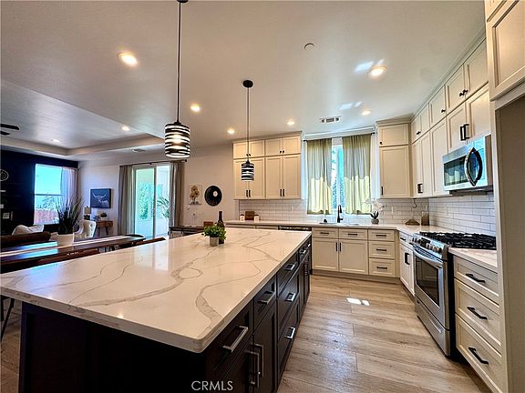 5th image of 1424 Jessie Ln