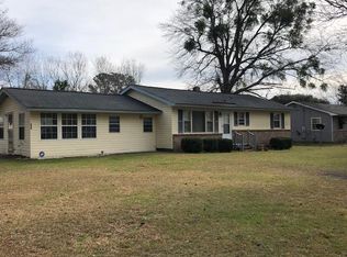 534 Furling Ave, Manning, SC 29102