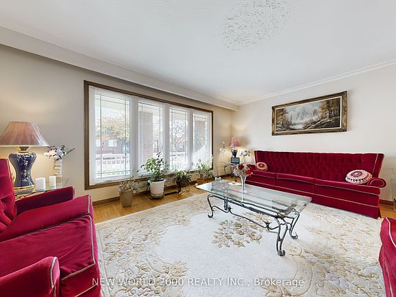 4th image of 17 Squirewood Rd