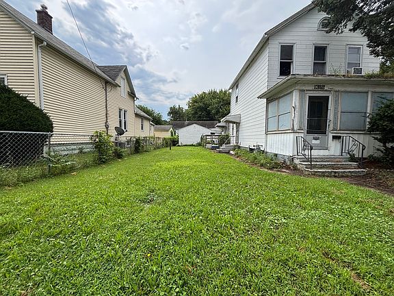 3rd image of 1312 7th Ave