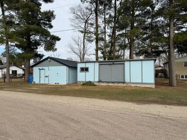 1604 East 3rd Avenue #1, Brodhead, WI 53520