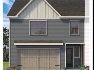 1643 Bennett Village Dr, Maryville, TN 37804