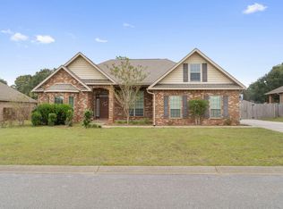 285 Paradise Palm Cir, Crestview, FL 32536