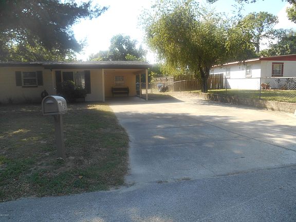 4th image of 1225 Leon Ln