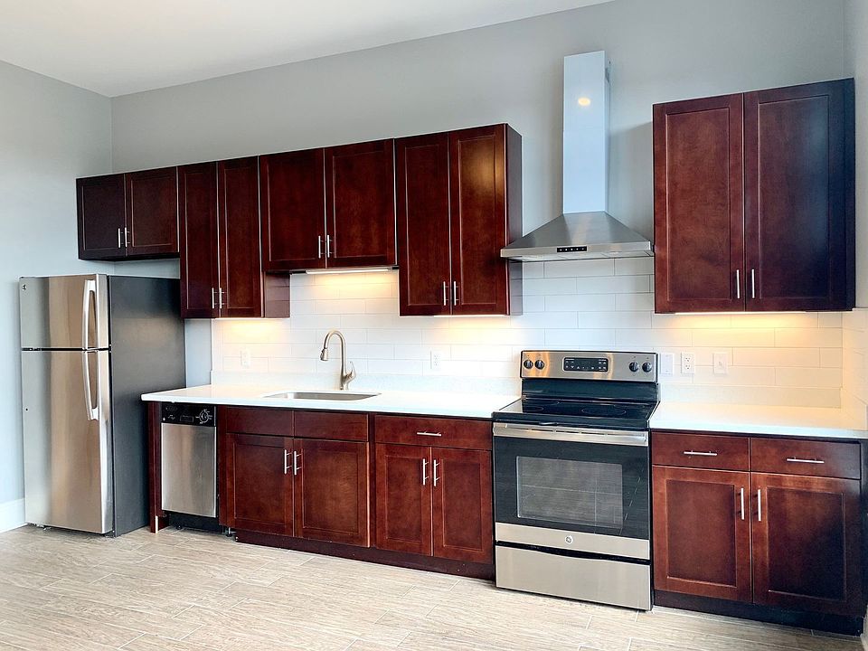 1st image of 4525 Freret St Unit 204