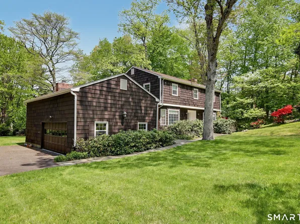 45 Carriage Drive South, Stamford, CT 06902