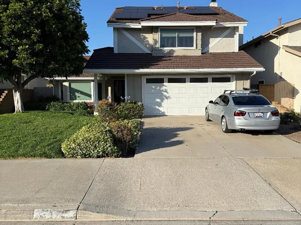 25471 2nd St, Lake Forest, CA 92630