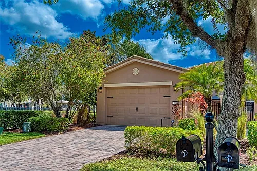 2310 Palm Tree Dr Photo 1