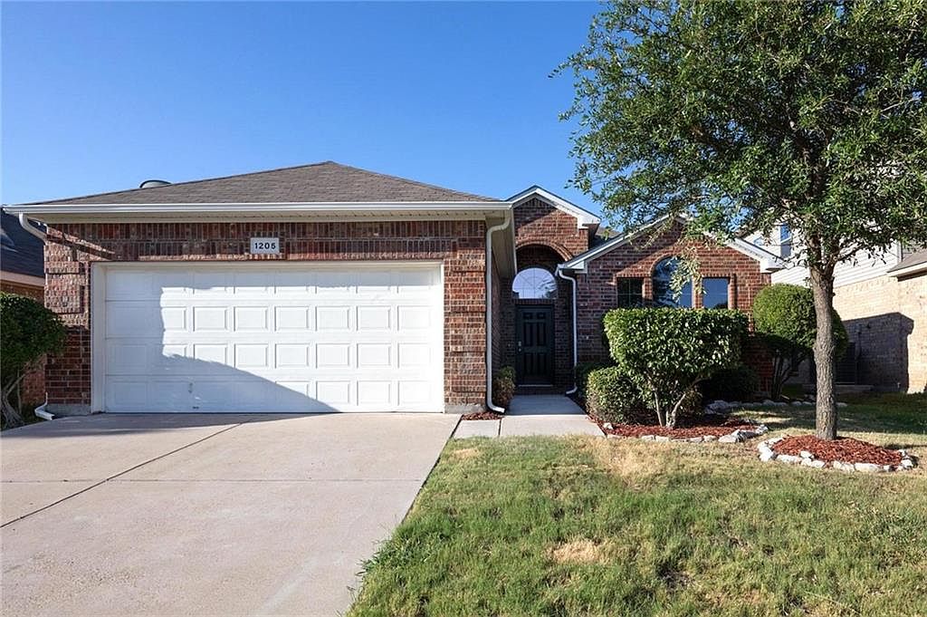 1205 Kachina Ln, Haslet, TX 76052 | Zillow