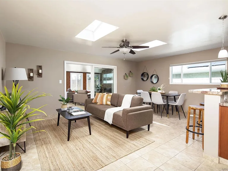 4727 Mount Longs Dr — Photo 3
