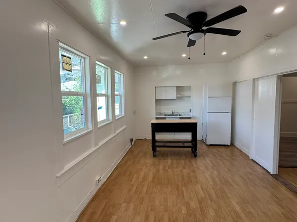 2714 Nakookoo St, Honolulu, HI