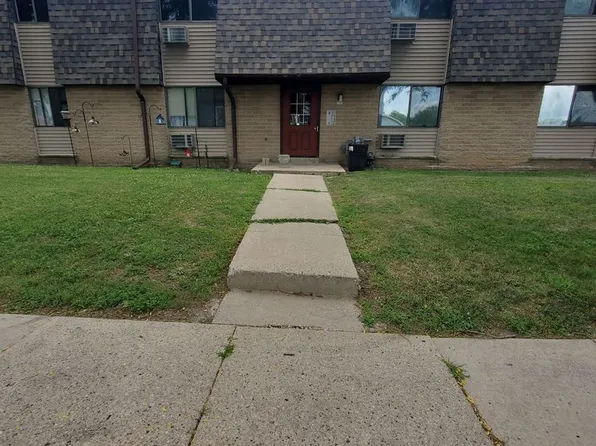 333 Coolidge Ave. (12 Units), 333 Coolidge Ave #7, Waukesha, WI 53186