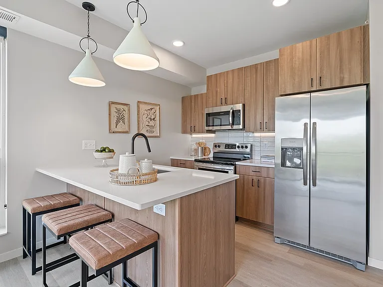 Huck Apartments — Photo 13