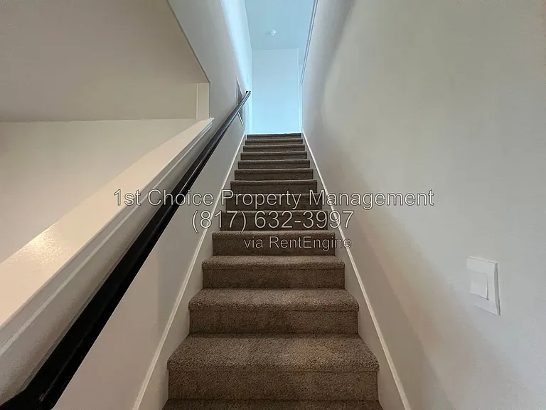 912 Rothville Ln — Photo 50