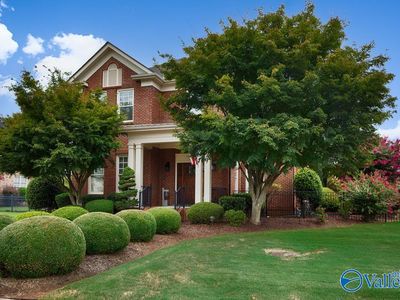 37 Lake Forest Blvd SW, Huntsville, AL, 35824