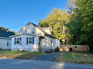 201 N 6th St, Fulton, NY 13069