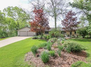 5151 River Rd, Waunakee, WI 53597