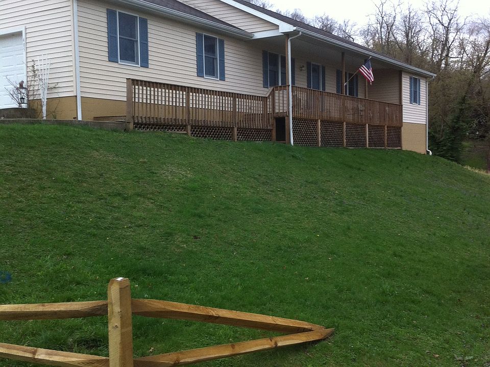 1st image of 405 Lemont Lane