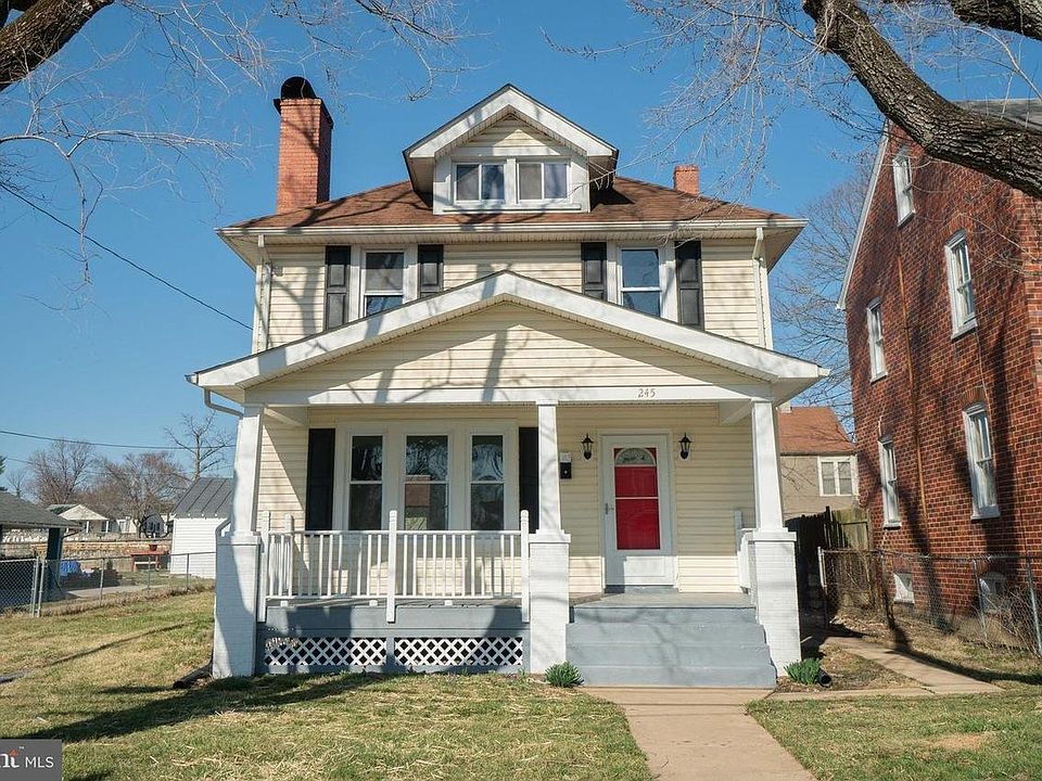 1st image of 246 West Ave