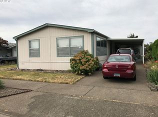 428 Lochaven Ave, Springfield, OR 97477