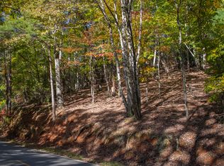 1174 Quail Cove Dr, Jasper, GA 30143