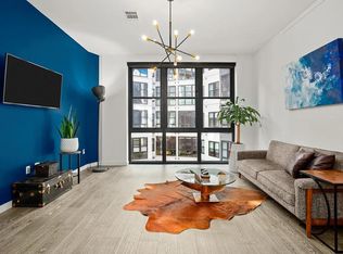 800 Embassy Dr APT 328, Austin, TX 78702