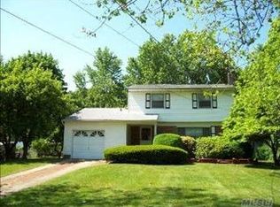 177 Cedrus Ave, East Northport, NY 11731