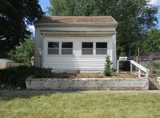 1203 W Chestnut St, Bloomington, IL 61701