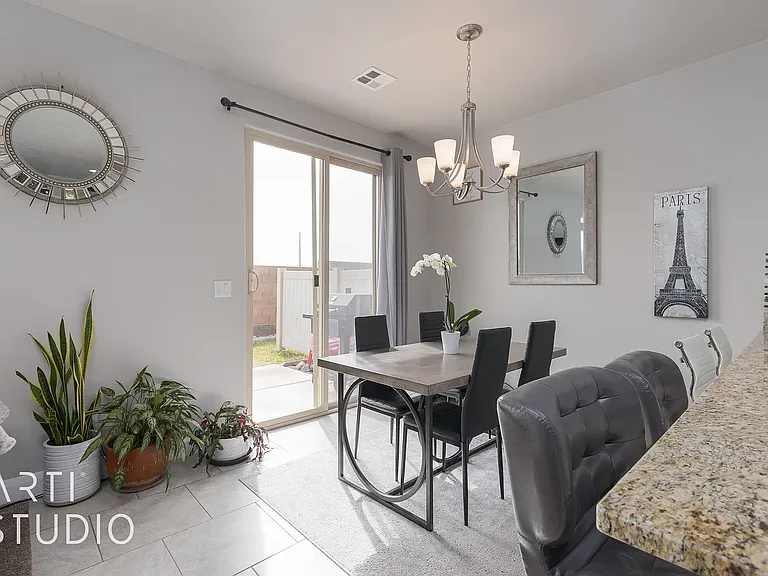 150 N 1100 E #60 — Photo 7