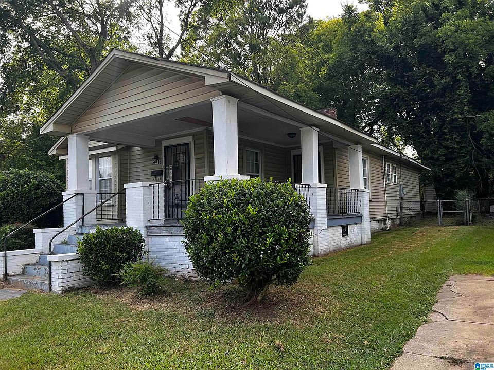 2nd image of 2818 Avenue H