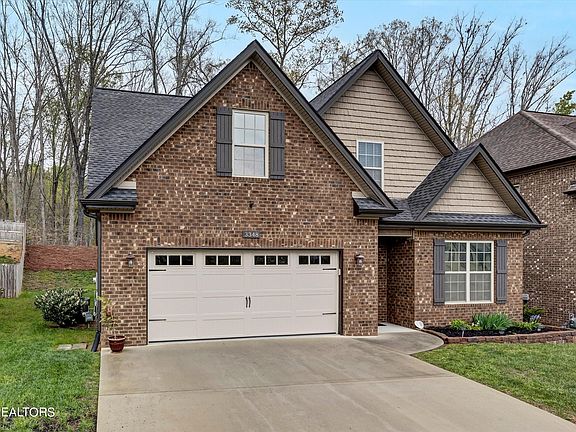 3rd image of 3348 Beaver Glade Ln
