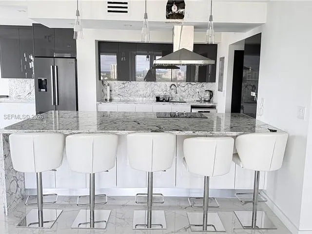 19707 Turnberry Way #18K — Photo 3