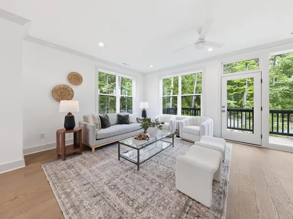 1139 Booth Park Blvd, Chapel Hill, NC 27514