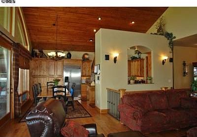 4th image of 421 Ventana Way