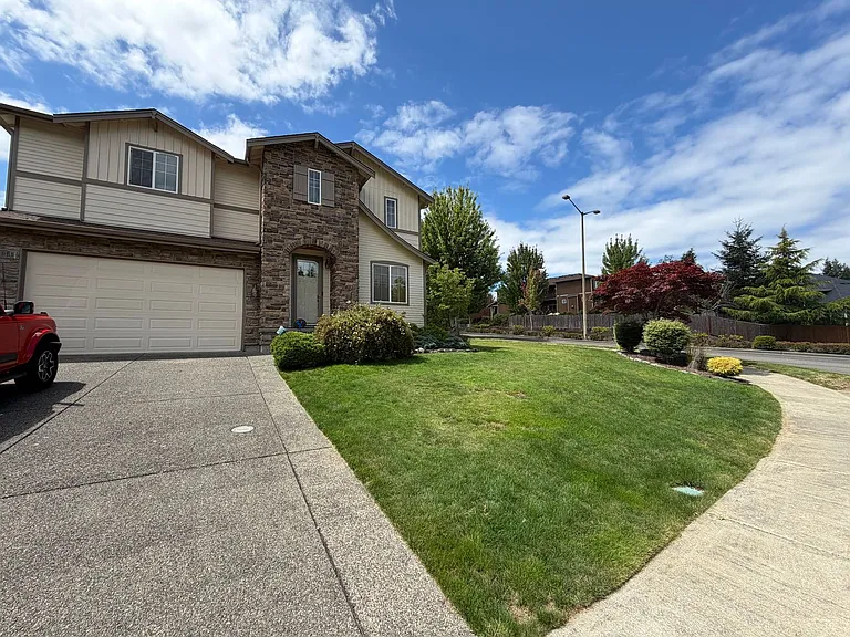1874 Miller Dr — Photo 2