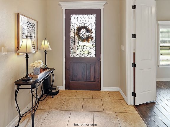 2nd image of 4207 Egremont Ct