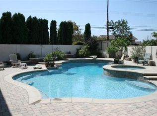 13451 Lowell Cir, Westminster, CA 92683