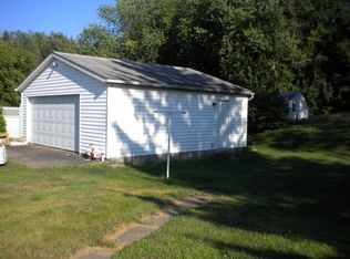 98 W Comet Rd, New Franklin, OH 44216