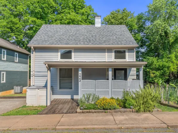 223 4th St, Charlottesville, VA 22903