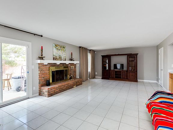 COZY FAMILY ROOM WITH FIREPLACE